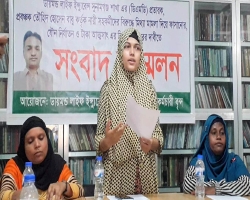 ‘আমরা আজ অসহায়, এই প্রতারকের কারণে এখন বাড়িঘর ছাড়া’ 